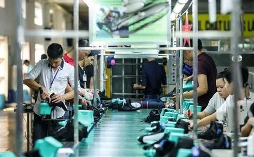 耐克阿迪達(dá)斯越南工廠揭秘 世界工廠廉價勞動力與紡織業(yè)的雙重挑戰(zhàn)